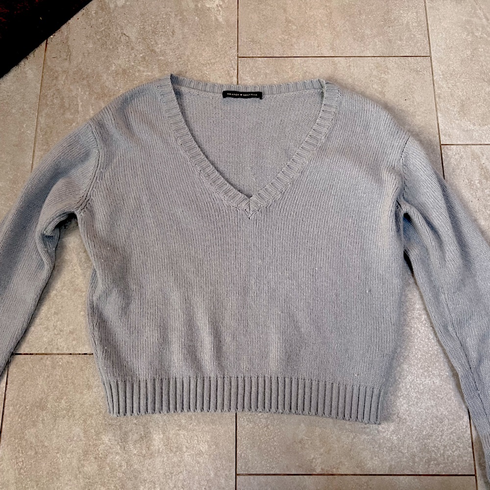 Brandy Melville Sweater